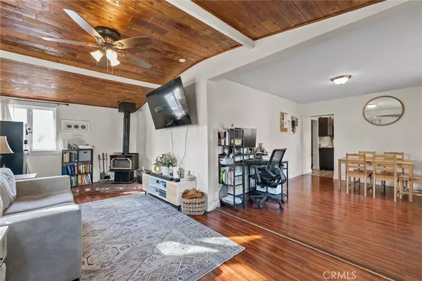 San Bernardino, CA 92404,352 E 16th