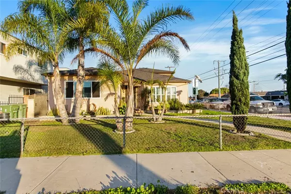 Hawthorne, CA 90250,11992 Oxford