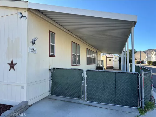 Apple Valley, CA 92307,20843 Waalew RD #C83