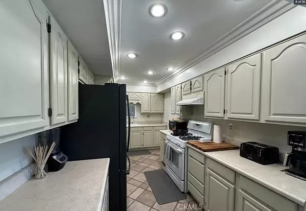 Tustin, CA 92780,12745 Keith