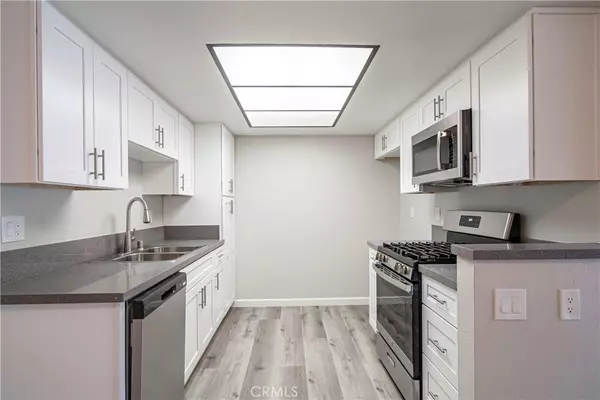 Pomona, CA 91767,3420 Falcon ST #115