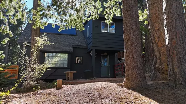 Twin Peaks, CA 92391,610 Clubhouse