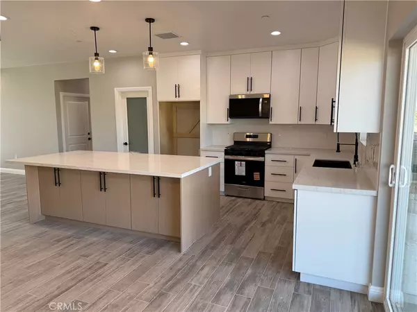 Apple Valley, CA 92307,11182 Caribou AVE