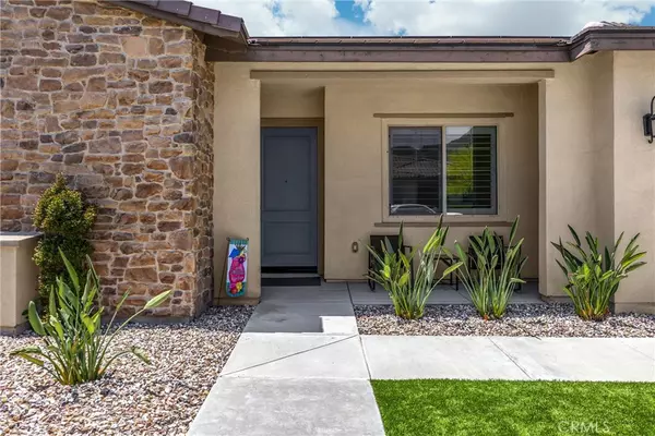 Corona, CA 92883,11638 Oakton WAY