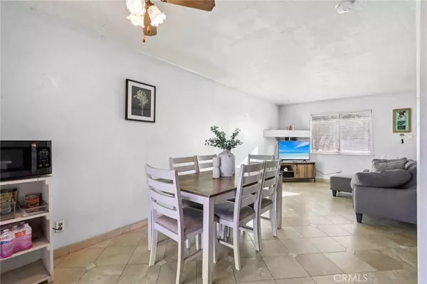 Hesperia, CA 92345,16362 Pine ST