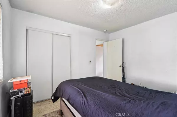 Hesperia, CA 92345,16362 Pine ST