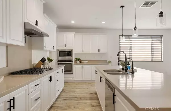 Jurupa Valley, CA 91752,11661 Forsythia