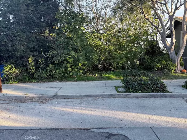 Los Angeles, CA 90026,1637 Mccollum