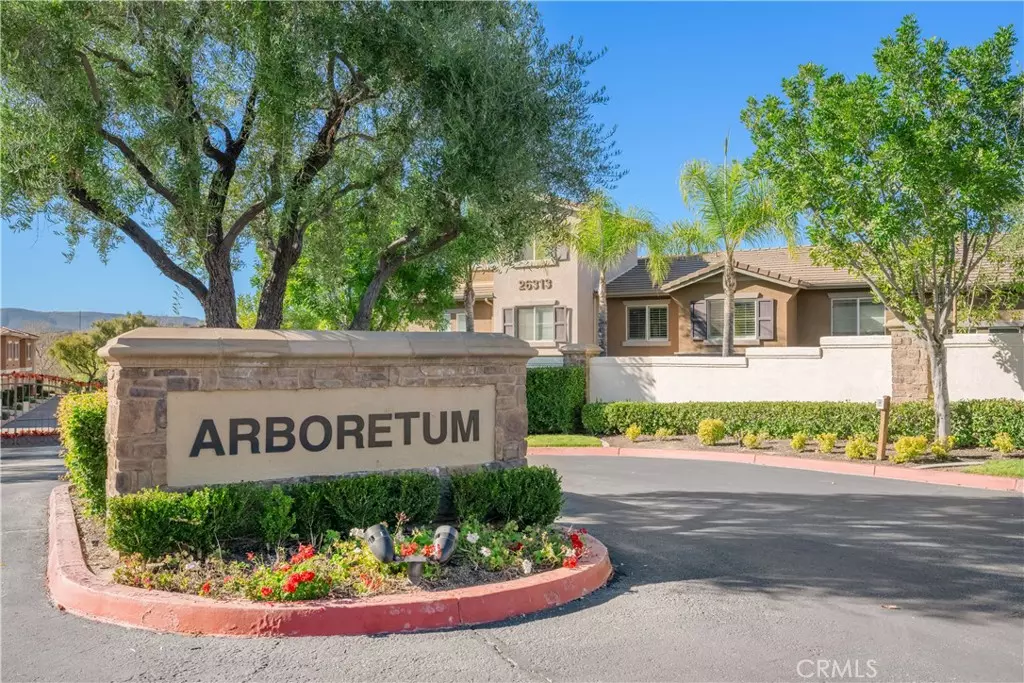 Murrieta, CA 92563,26307 Arboretum Way #304