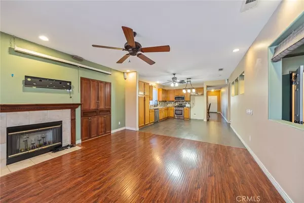 San Bernardino, CA 92408,2714 S Erin