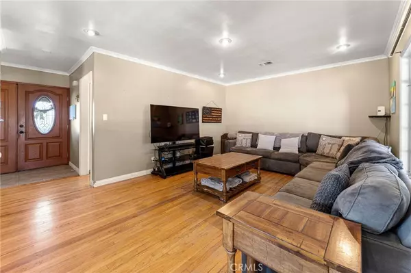 Covina, CA 91722,4015 N Shadydale