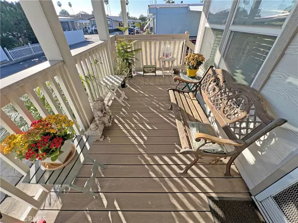 San Dimas, CA 91773,1205 Cypress ST #115