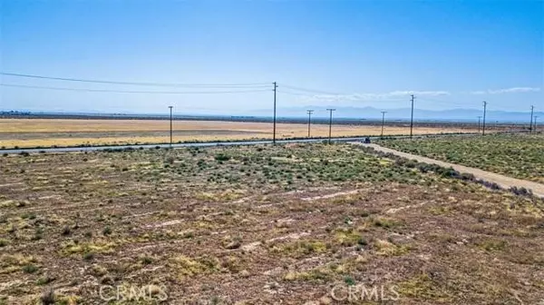 70 Antelope, Lancaster, CA 93536