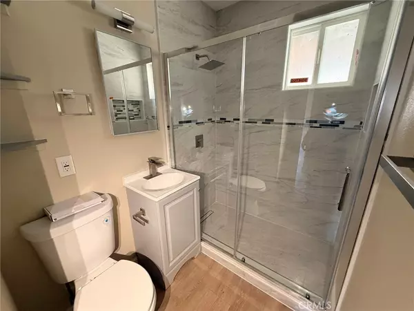 Colton, CA 92324,472 Mill ST