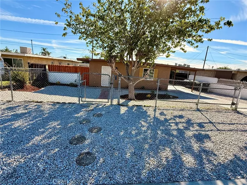 472 Mill ST, Colton, CA 92324