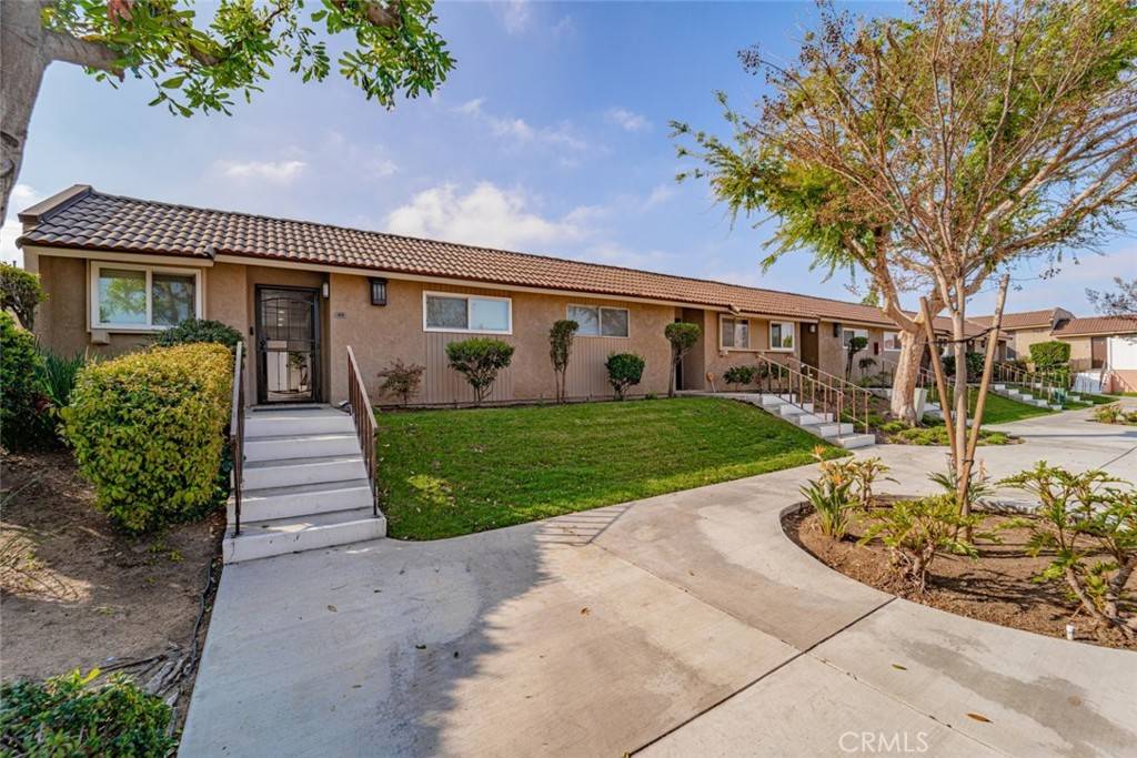 La Habra, CA 90631,744 W Lambert RD #49