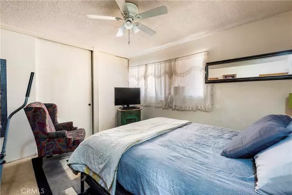 Long Beach, CA 90802,1260 E 4th ST #3