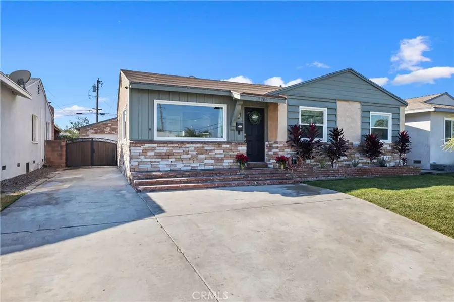 13706 Cornishcrest RD, Whittier, CA 90605