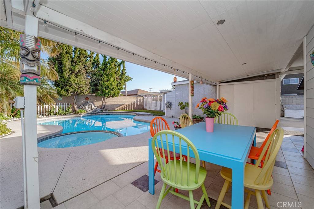 Bellflower, CA 90706,9309 Olive ST
