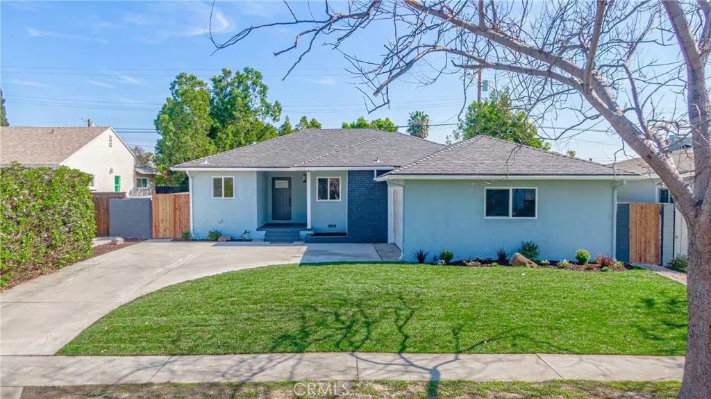 6460 Whitaker AVE, Lake Balboa, CA 91406