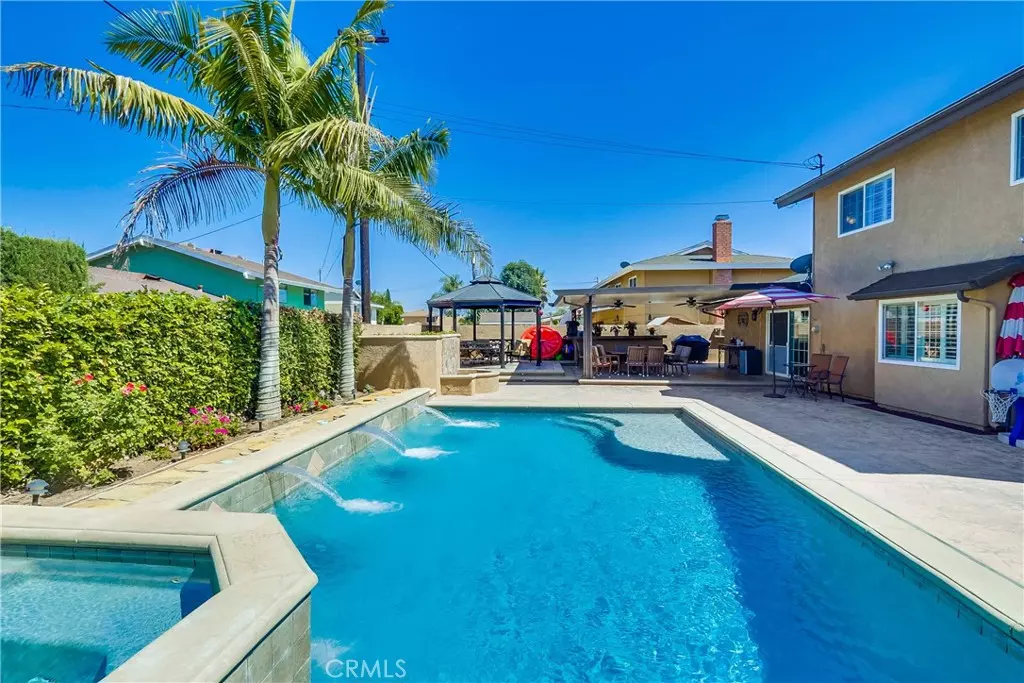 Buena Park, CA 90621,7661 Coronado DR