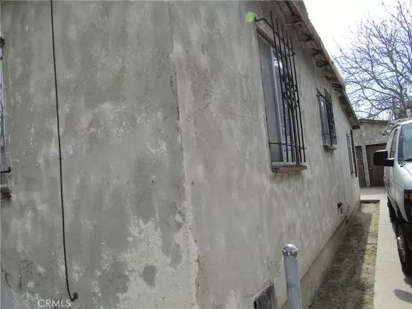 Compton, CA 90220,340 W Elm ST