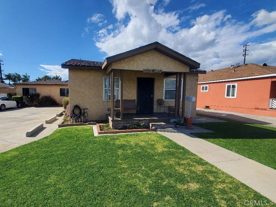 9723 San Vincente AVE, South Gate, CA 90280