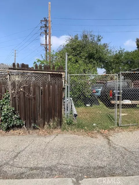 Montebello, CA 90640,704 N Lincoln AVE