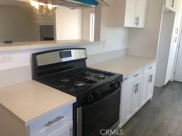 Compton, CA 90221,12618 S Manette PL