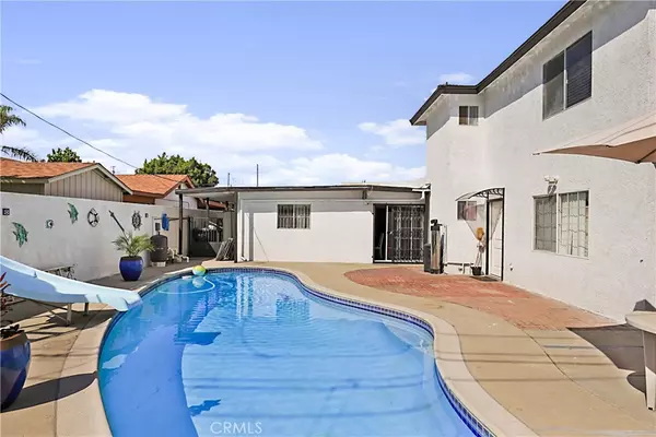 Norwalk, CA 90650,13230 Domart AVE