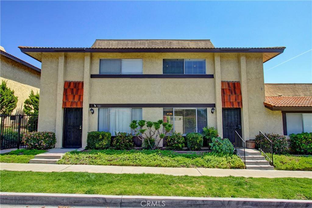 581 W Greenwood AVE #6, La Habra, CA 90631