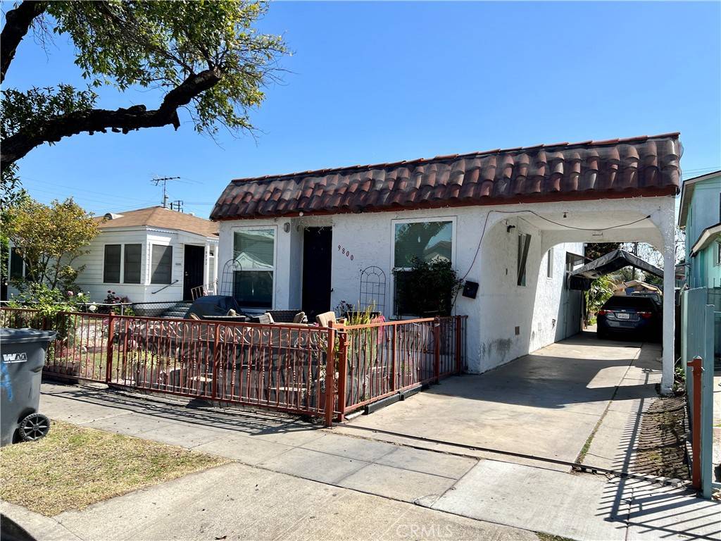 9800 San Juan AVE, South Gate, CA 90280