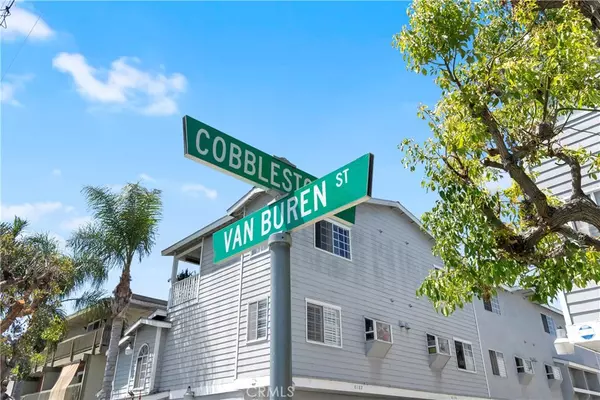 Midway City, CA 92655,8172 Cobblestone LN #21