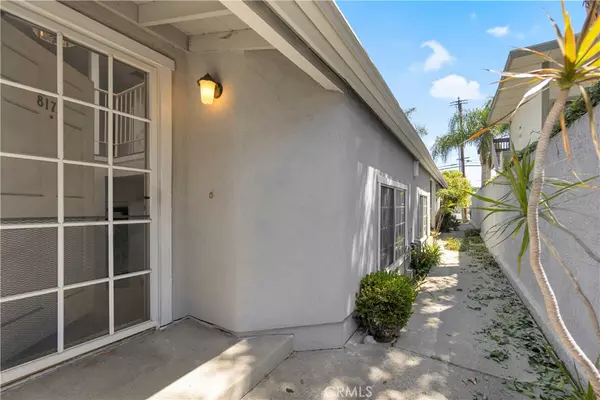 Midway City, CA 92655,8172 Cobblestone LN #21