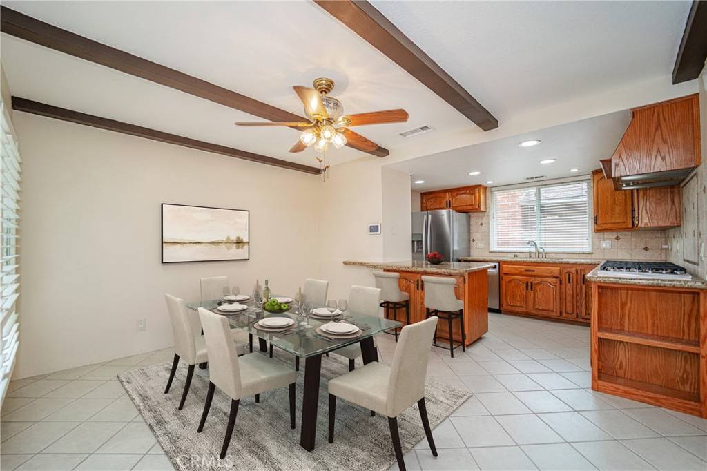 La Habra, CA 90631,821 Ridgehaven DR