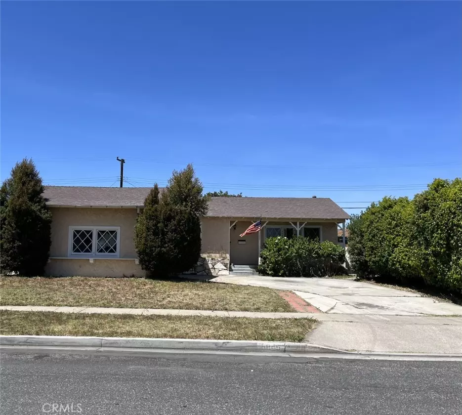 Buena Park, CA 90620,5845 Los Amigos ST