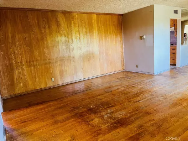 Buena Park, CA 90620,5845 Los Amigos ST