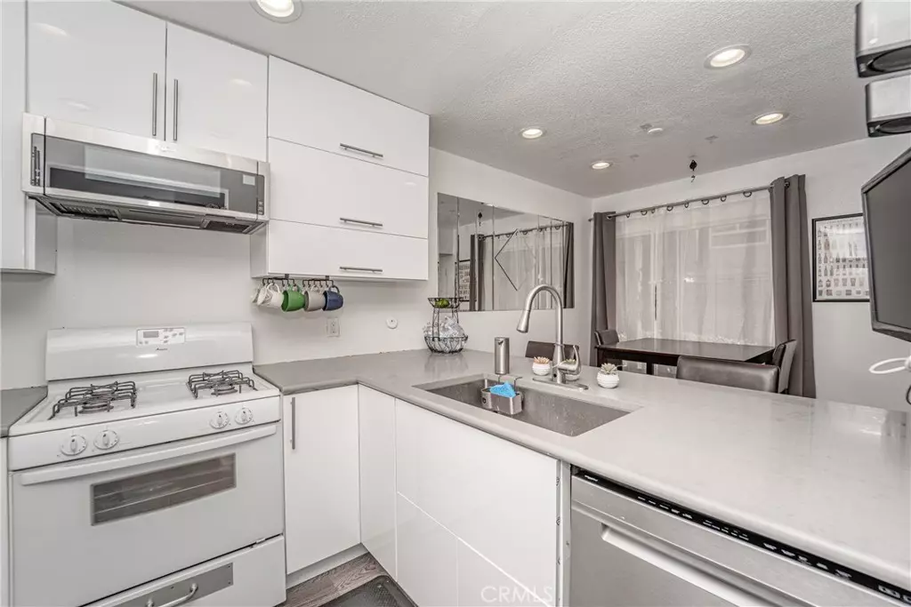 Santa Ana, CA 92707,1001 W Stevens AVE #138