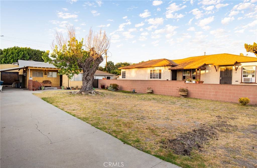 South Gate, CA 90280,2815 Missouri AVE