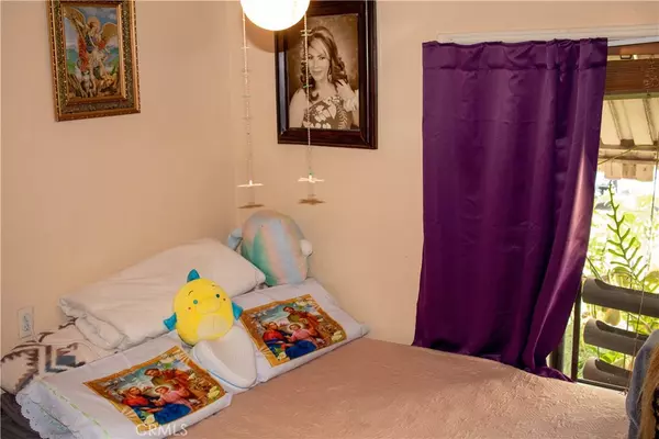 Pico Rivera, CA 90660,7520 Lemoran Ave