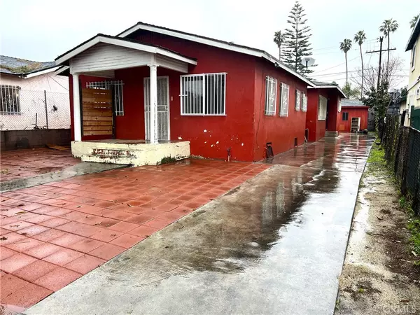 Los Angeles, CA 90003,439 E 105th ST