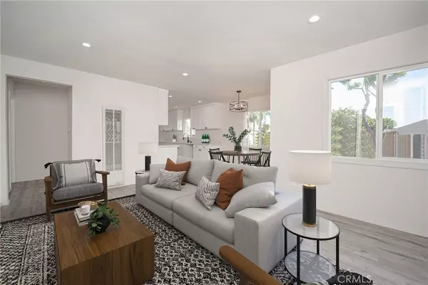 Compton, CA 90221,1813 E Queensdale ST