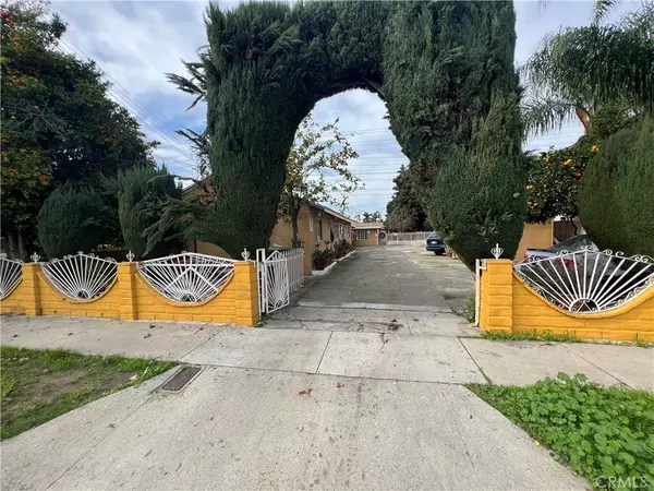 7817 Gilliland AVE, Bell Gardens, CA 90201