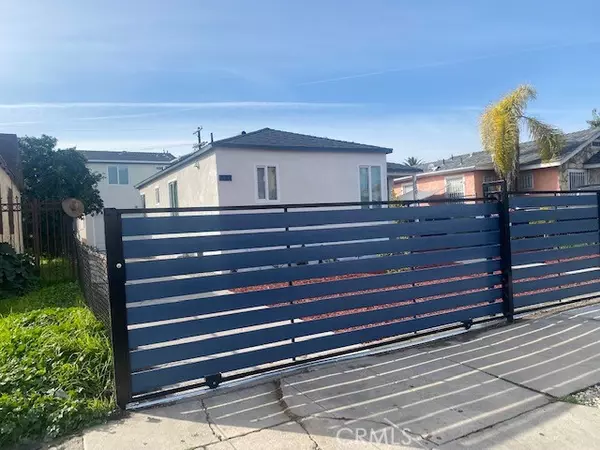 Los Angeles, CA 90059,830 E 109th ST