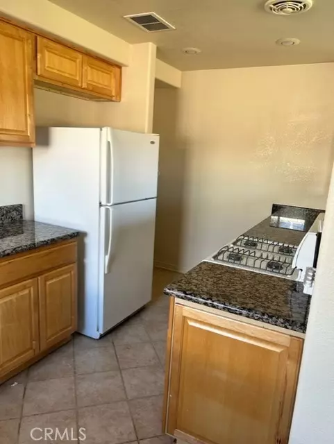 Pico Rivera, CA 90660,9643 Myron ST