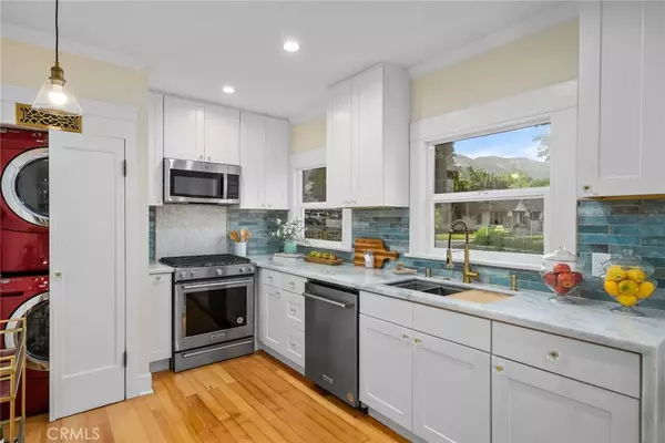 Pasadena, CA 91104,1677 1681 N Sierra Bonita AVE