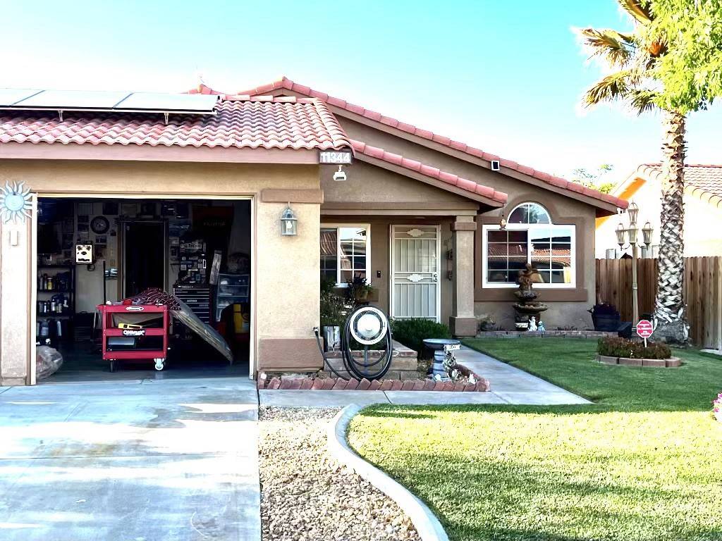 Adelanto, CA 92301,11344 Star ST