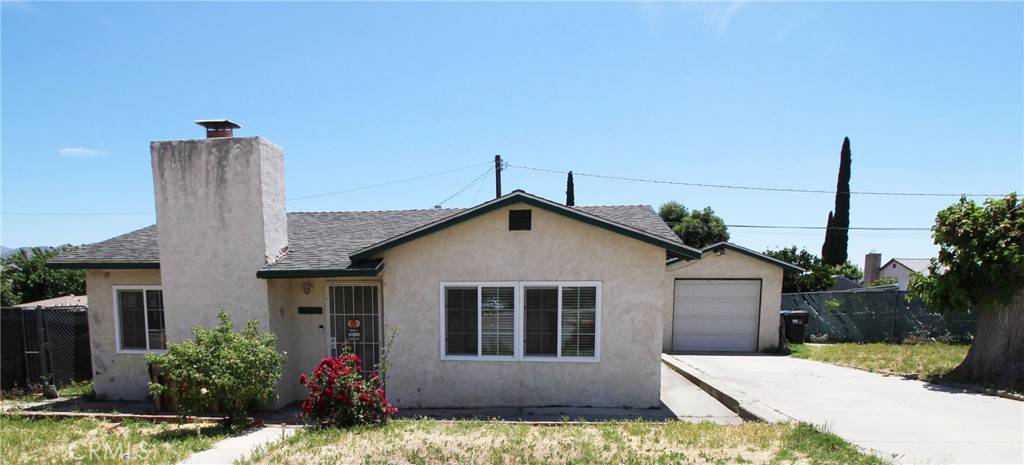2288 W Williams ST, Banning, CA 92220