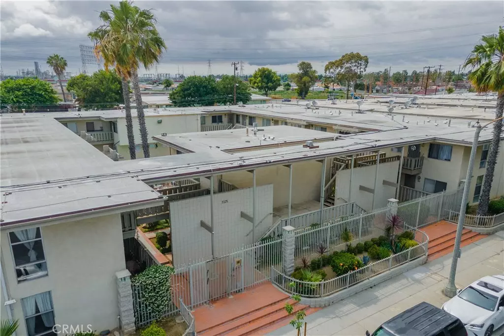 Long Beach, CA 90810,3301 Santa Fe AVE #126