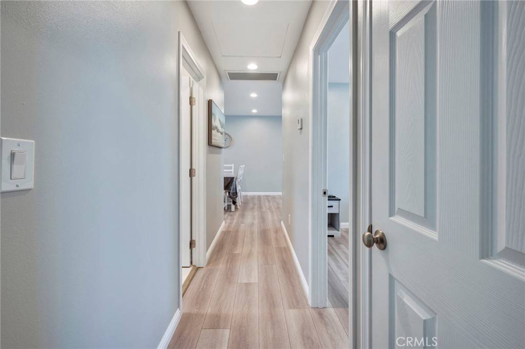 Hawthorne, CA 90250,3761 W 115th ST